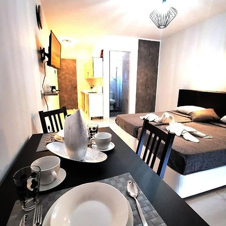 Eleana Apartments Ayia Napa Ngoại thất bức ảnh