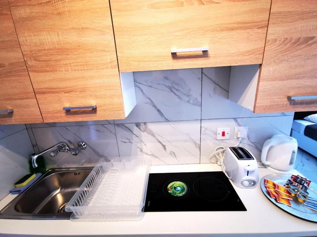 Eleana Apartments Ayia Napa Ngoại thất bức ảnh